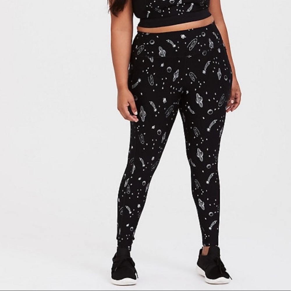 Black multi space foil leggings